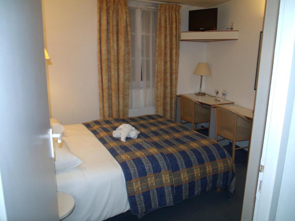 Hotel De La Mer 라트슈수르메르 객실 사진
